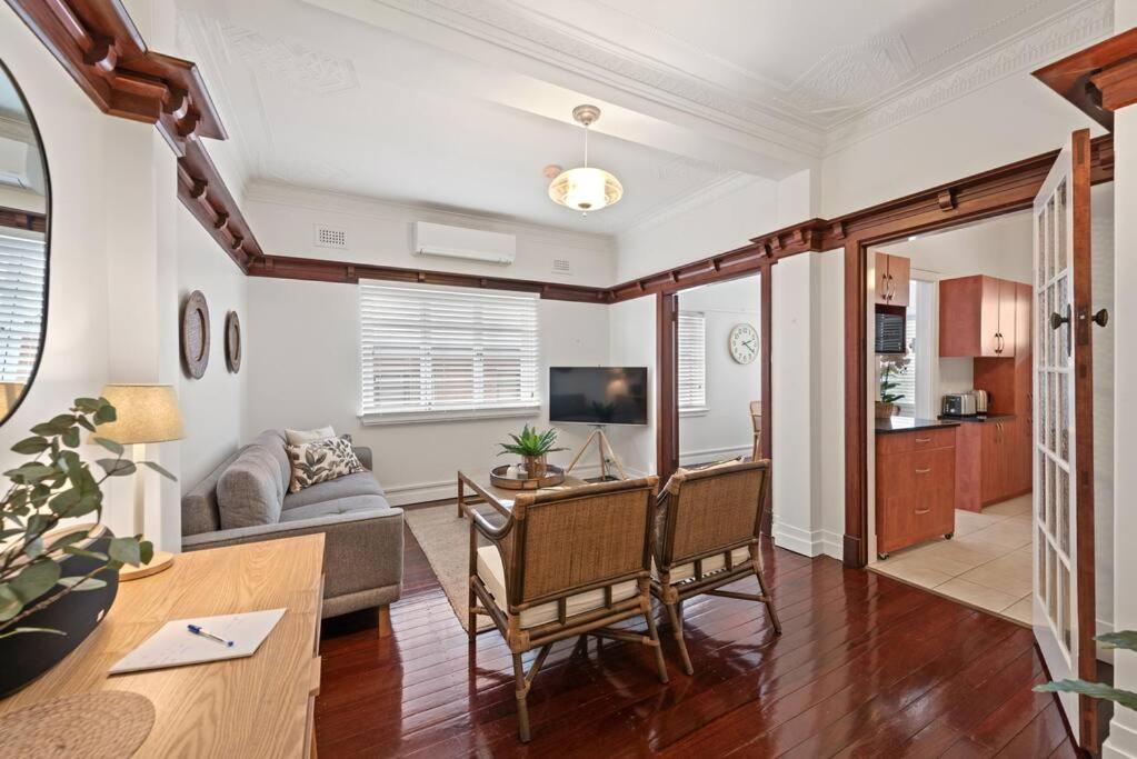 Apartament Art Deco In Ascot! ~ 2 Bed / 1 Bath / 1 Car Brisbane Zewnętrze zdjęcie